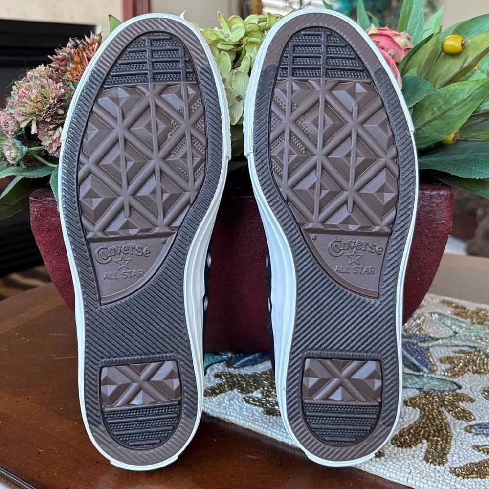 Converse brand new
